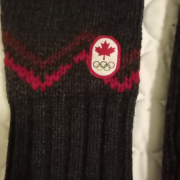 RARE 2010 Official Olympic Cowichan Style Cardigan Sweater XS S - Picture 6 of 10